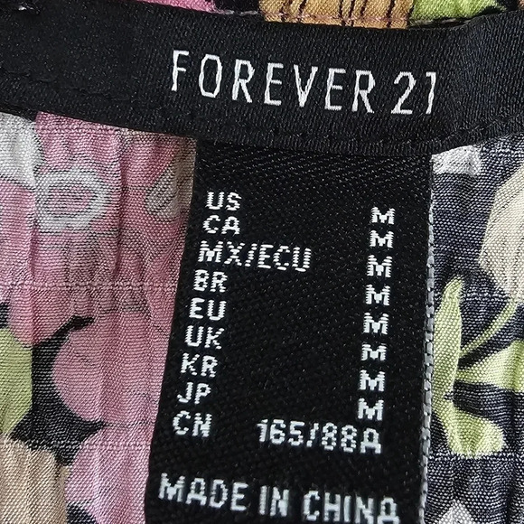 Pleated Floral Print Shirt size M - Picture 2 of 8